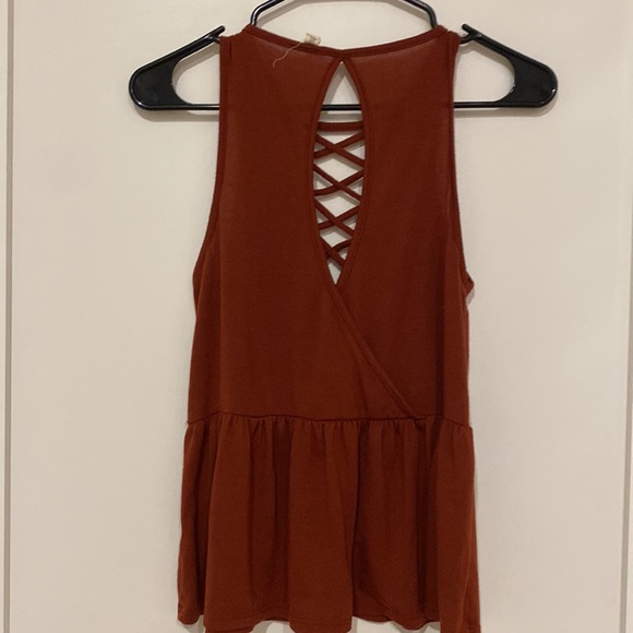 Rustic Orange Flowy Tank - Picture 3 of 3